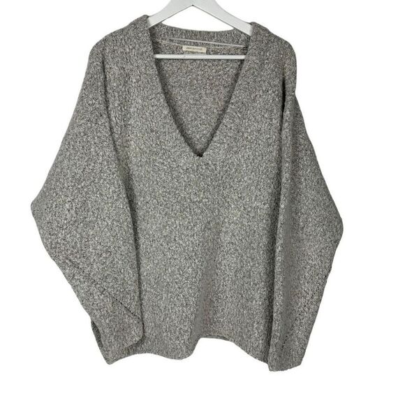 Urban Outfitters Rosie Cozy V-Neck Pullover Side Vent Sweater Size Large - Picture 5 of 14